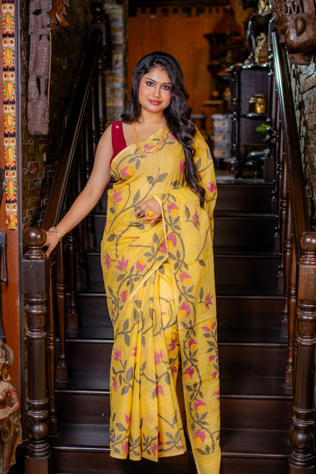Sunlit Bloom Handloom Cotton: The Gentle Poetry of Everyday Elegance