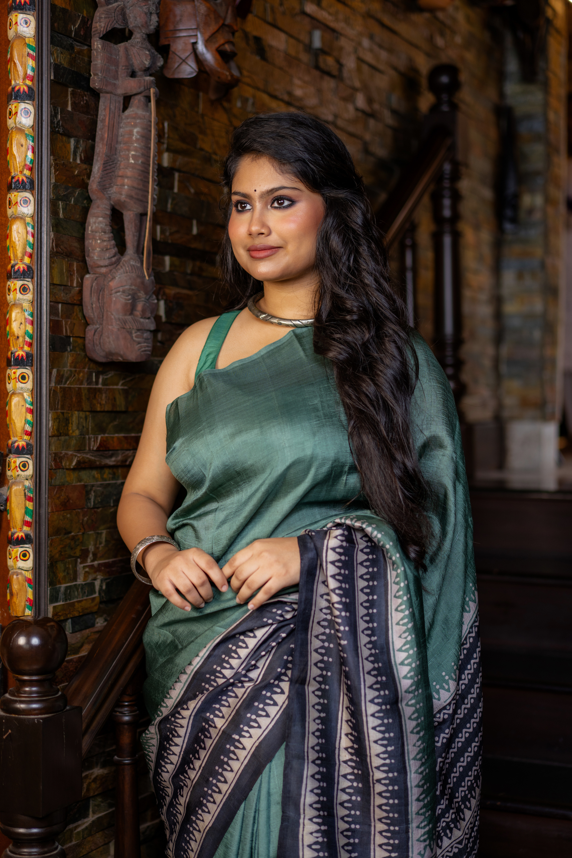 Emerald Whisper Handwoven Silk Saree — A Harmony of Subtle Elegance