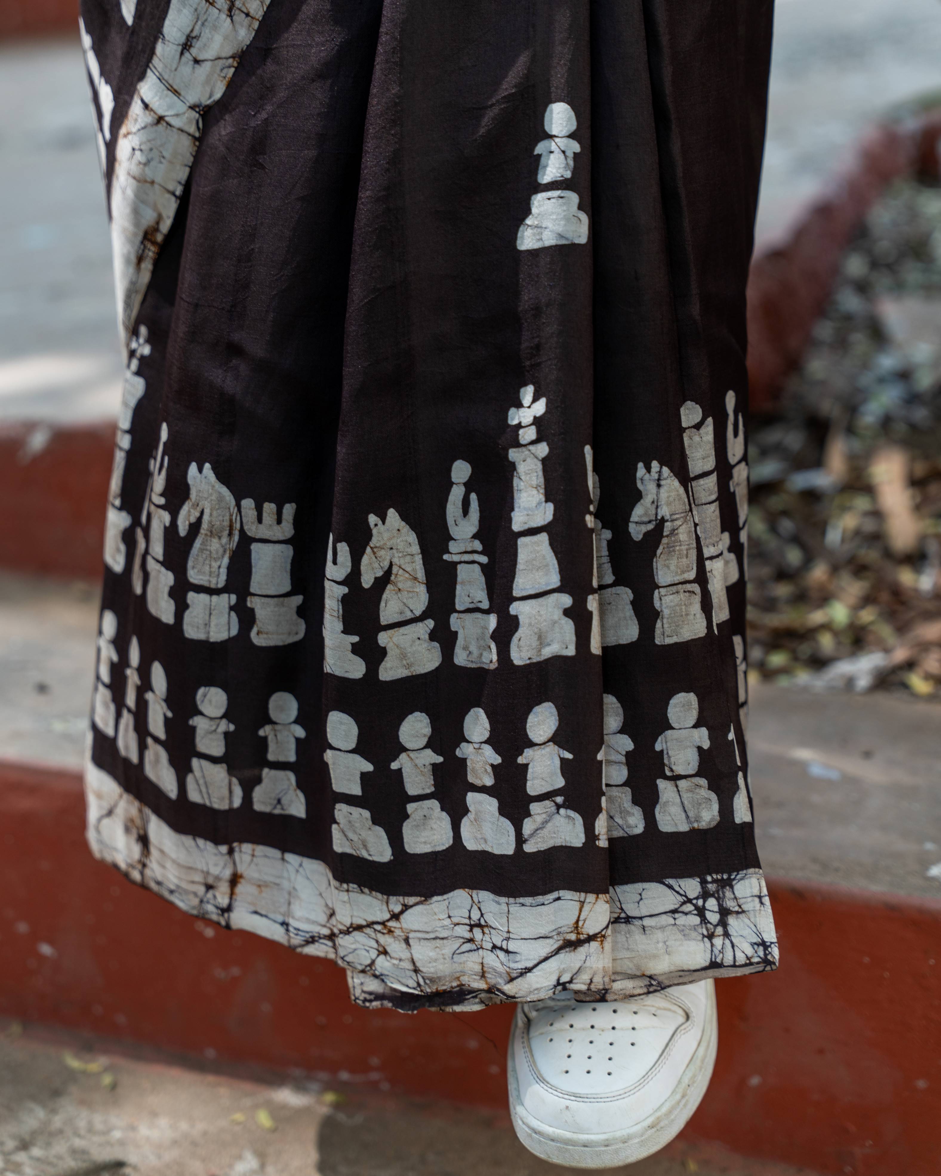 Regal Chess Pure Silk Batik Saree