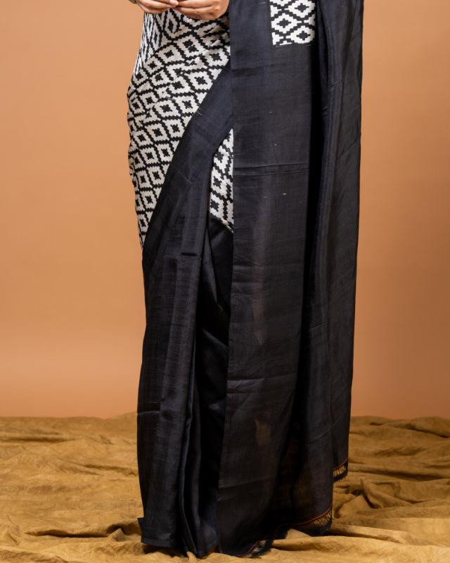 Midnight Elegance Pure Silk Block Print Saree