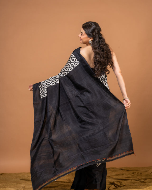 Midnight Elegance Pure Silk Block Print Saree