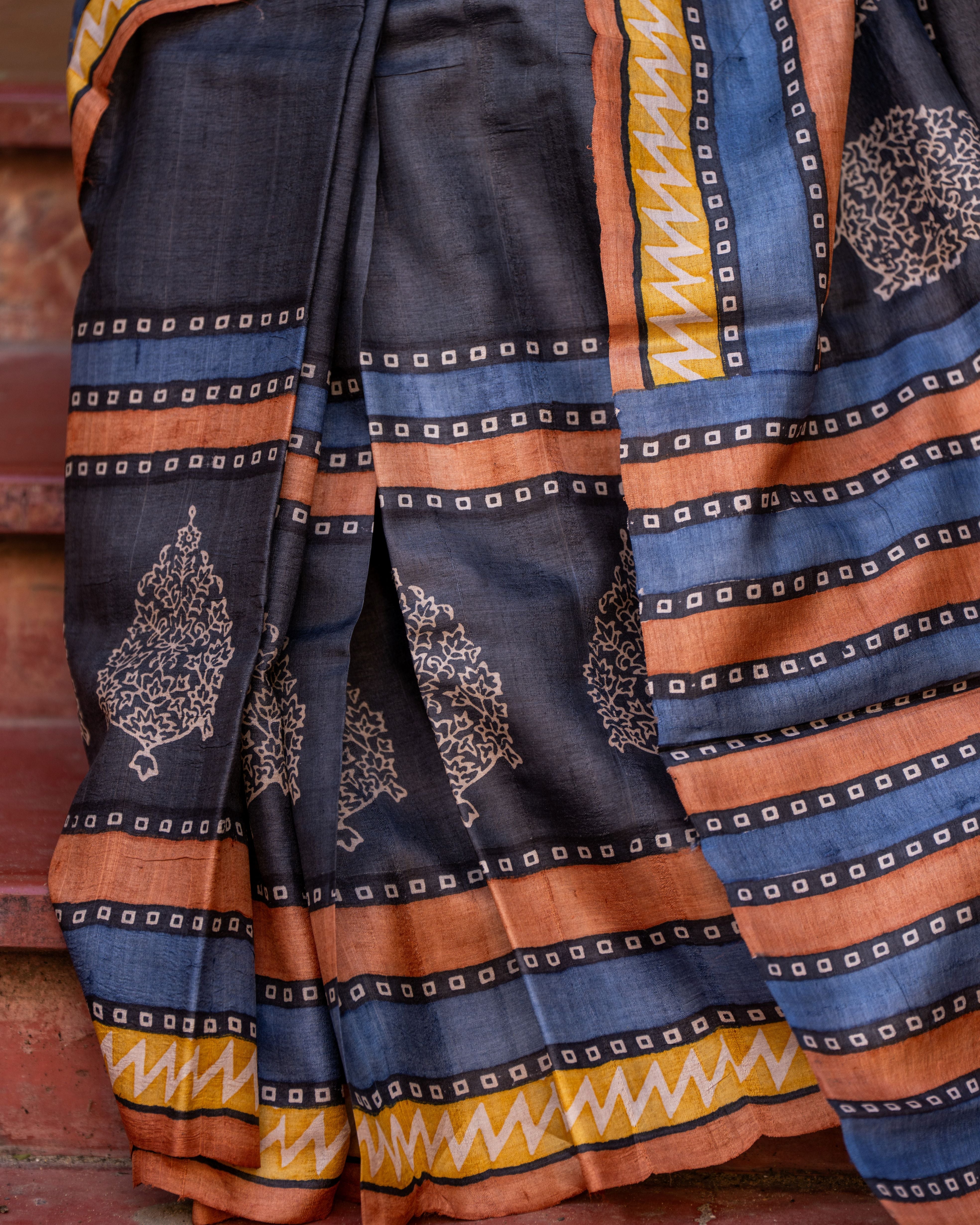 Nishigandha Handblock Tussar Silk Saree