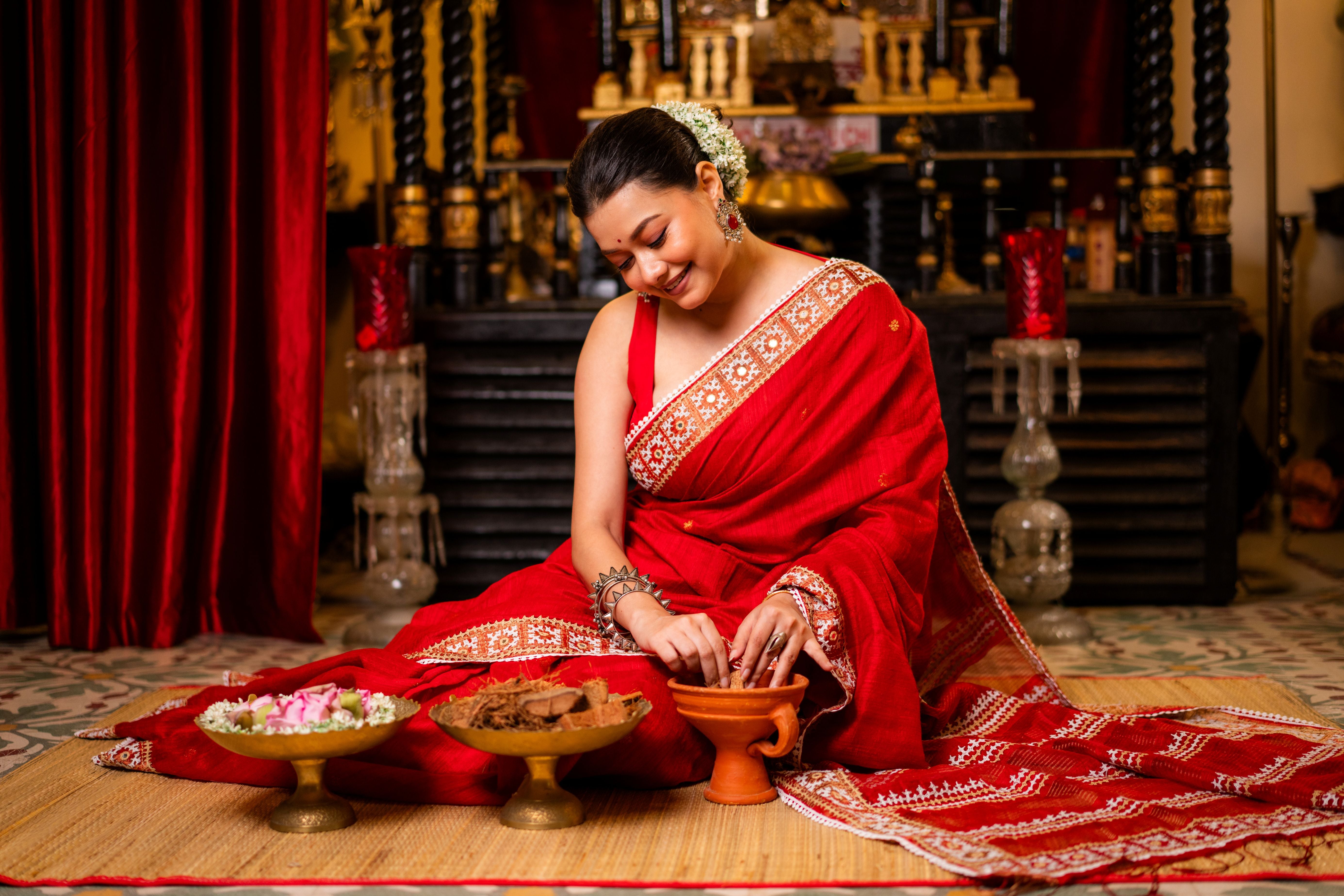 Matka Handwoven Jamdani Saree