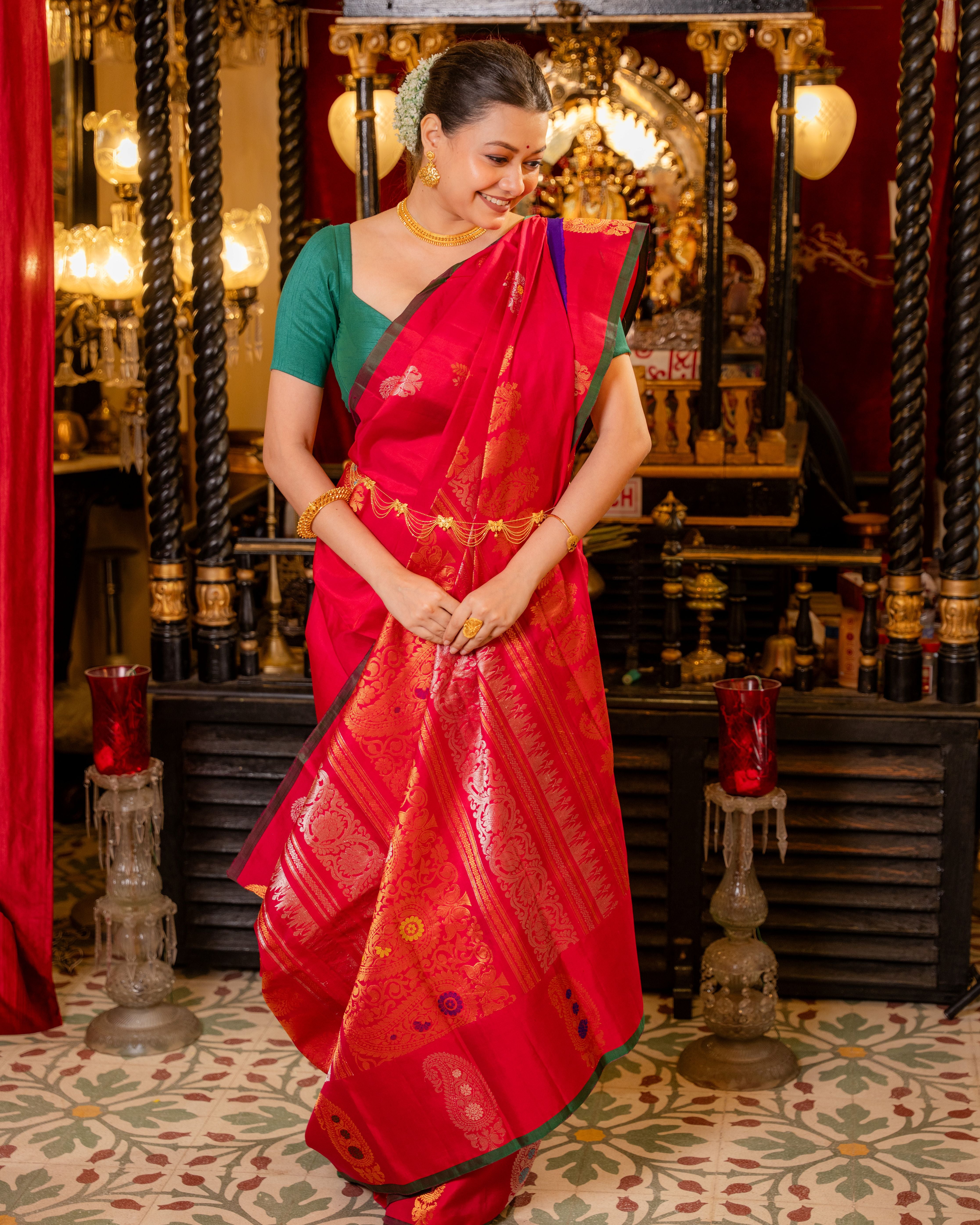The Padma Royale – Pure Silk Handwoven Gadwal Saree