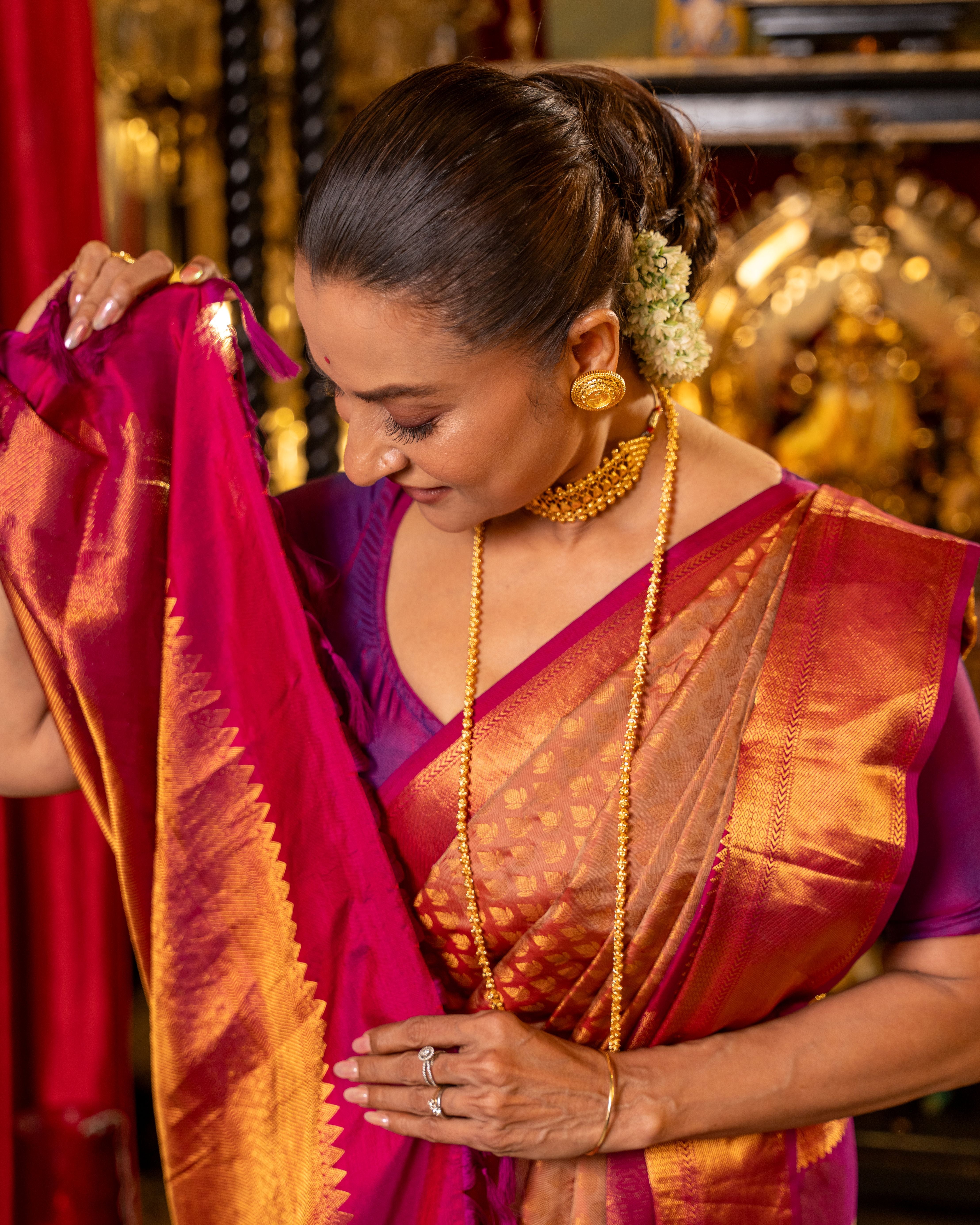 The Maharani Pure Silk Handwoven Gadwal Saree