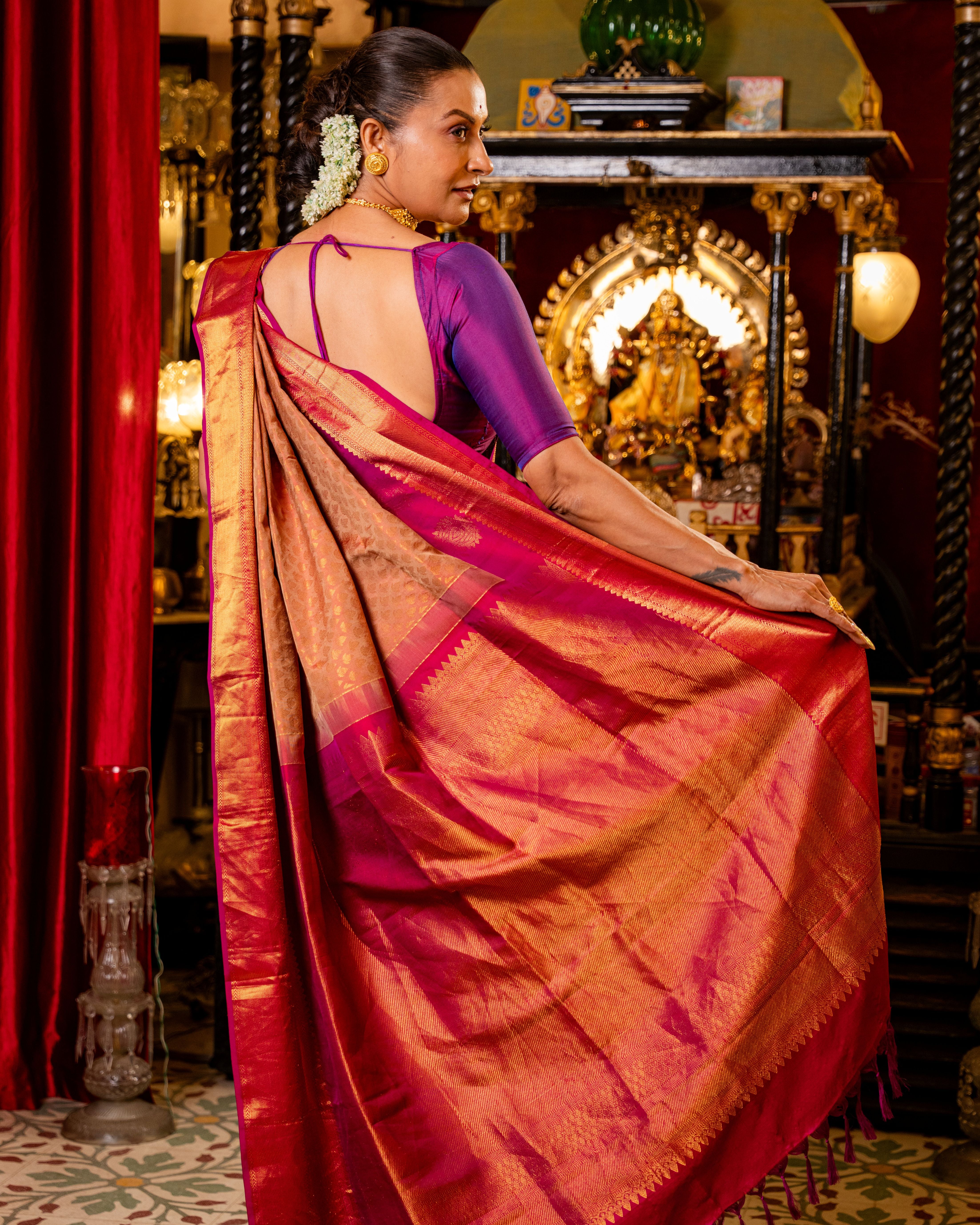 The Maharani Pure Silk Handwoven Gadwal Saree