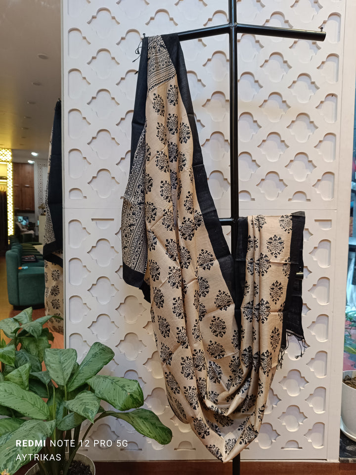 Handblock Printed Pure Tussar Silk Dupatta – Classic Black Floral
