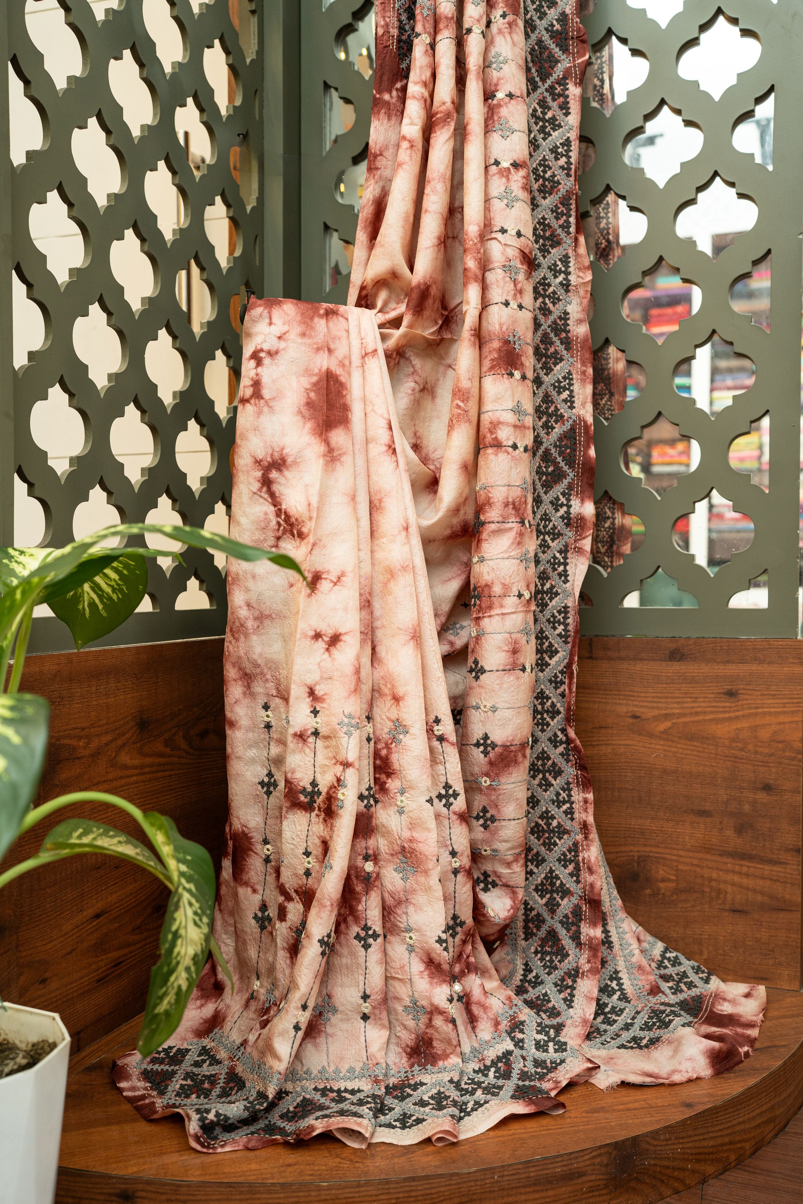 Mocha Marble Kutch Handwork Tussar Saree