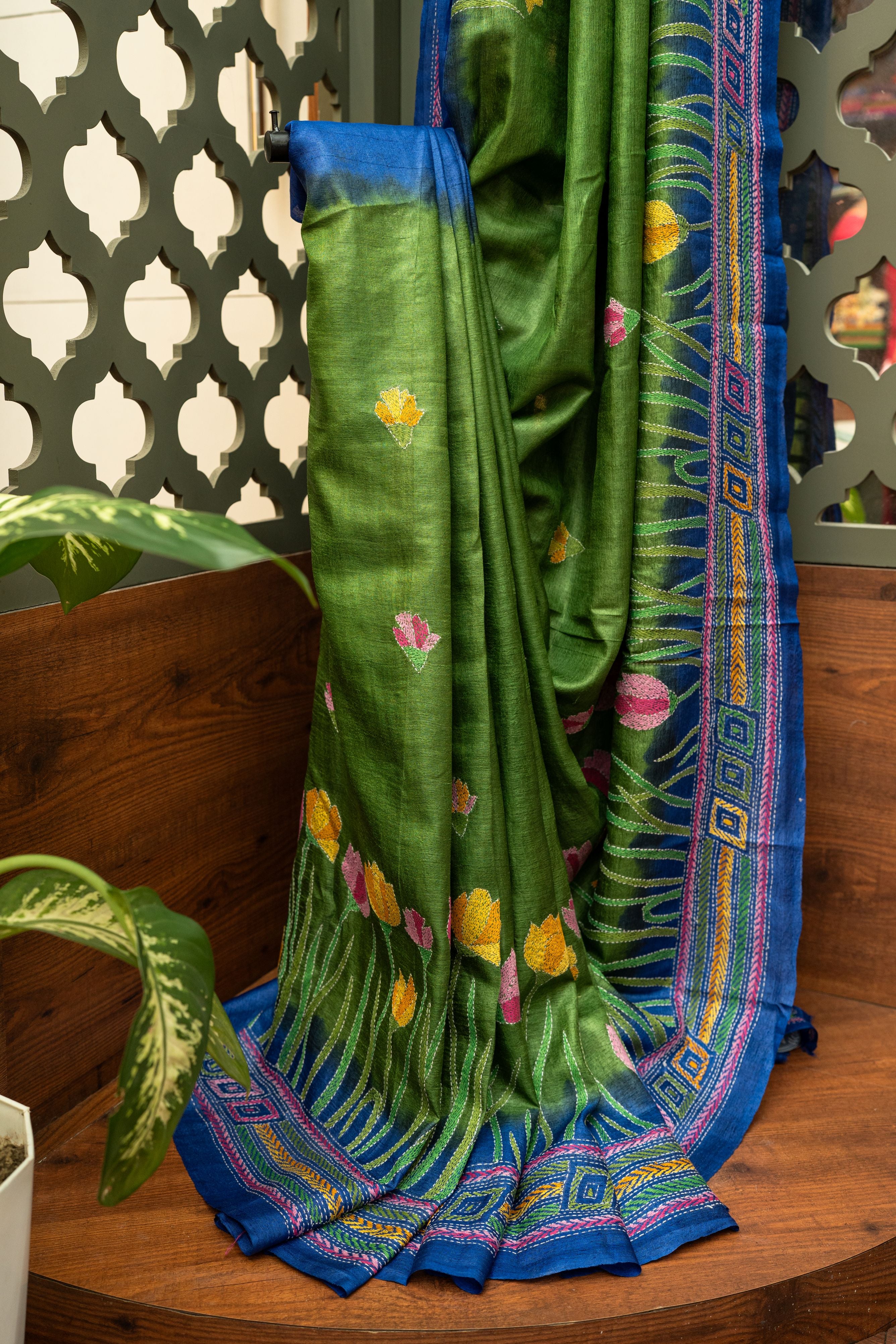 Emerald Bloom Kantha Gacchi Tussar Saree