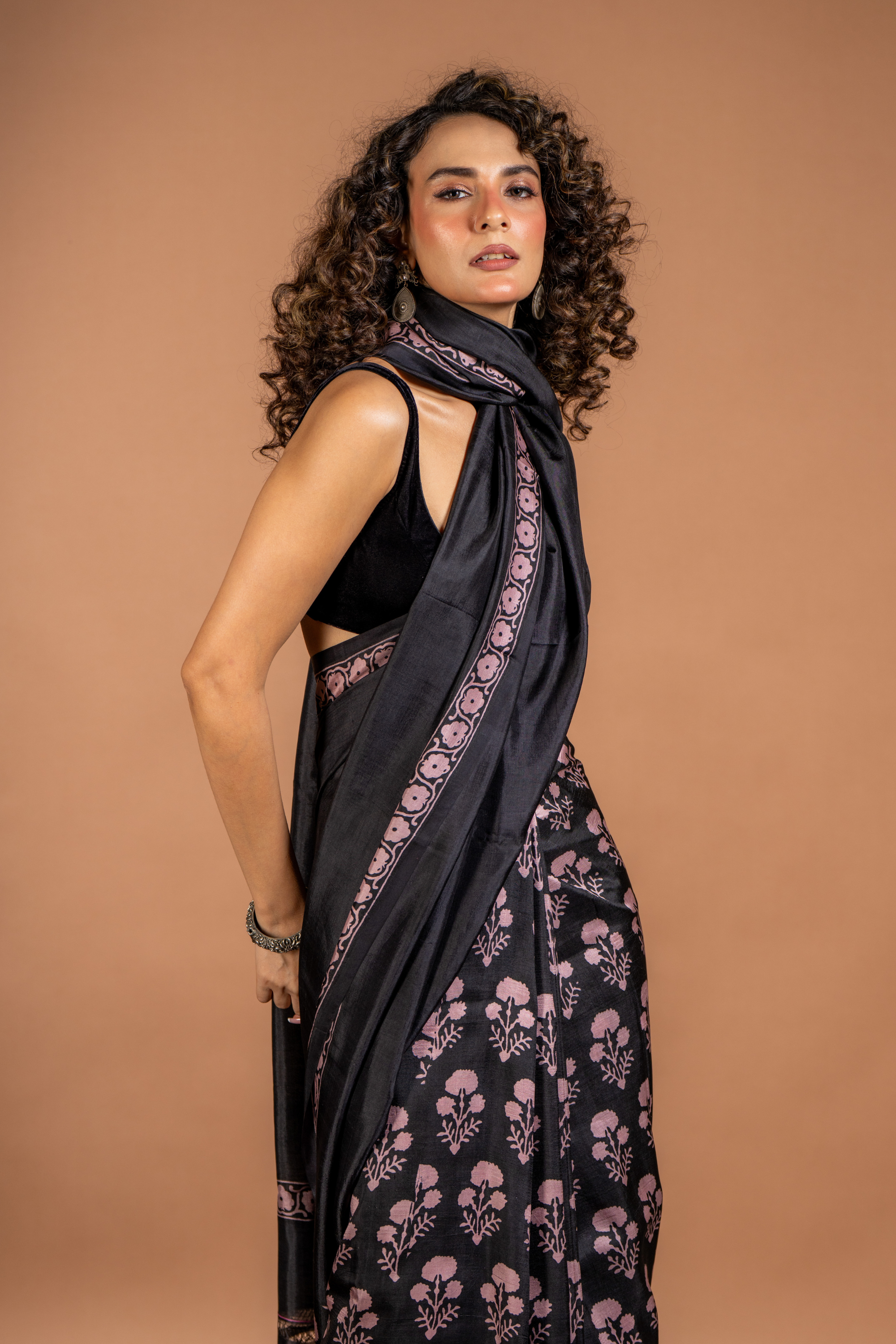Midnight Bloom: Modern Design Meets Luxurious Silk