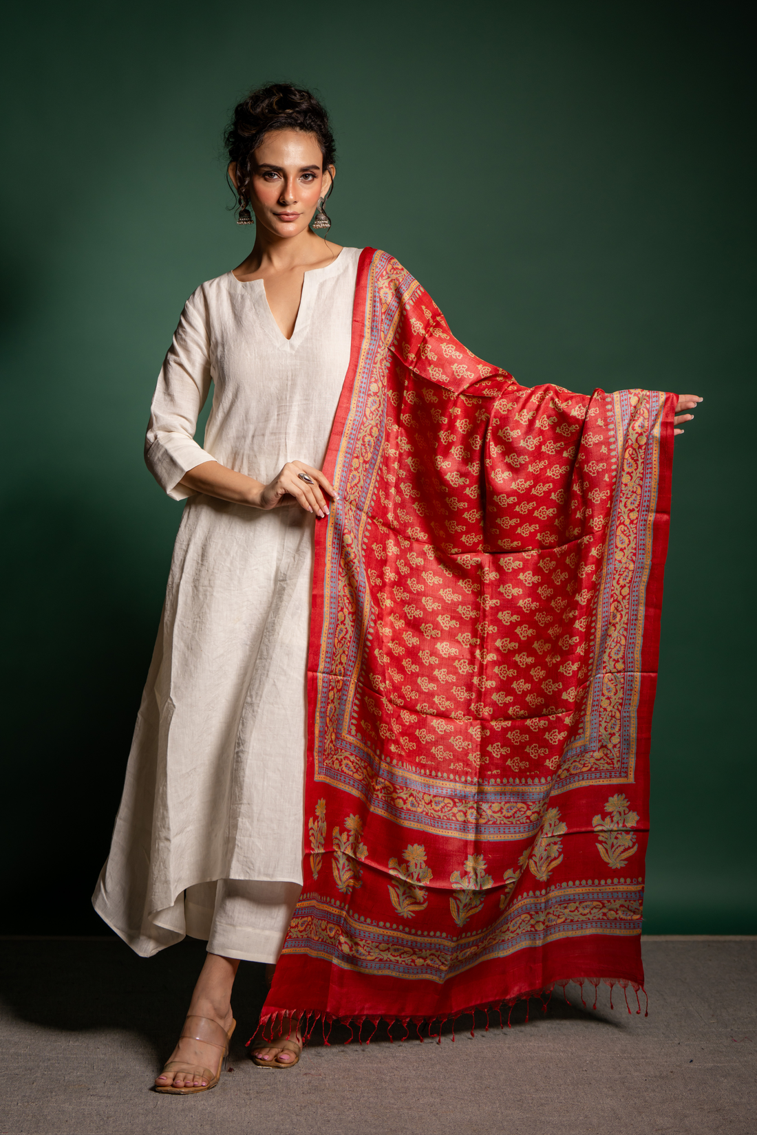 Maroon Zari Blossom Silk Dupatta: The Warm Opulence of Woven Art