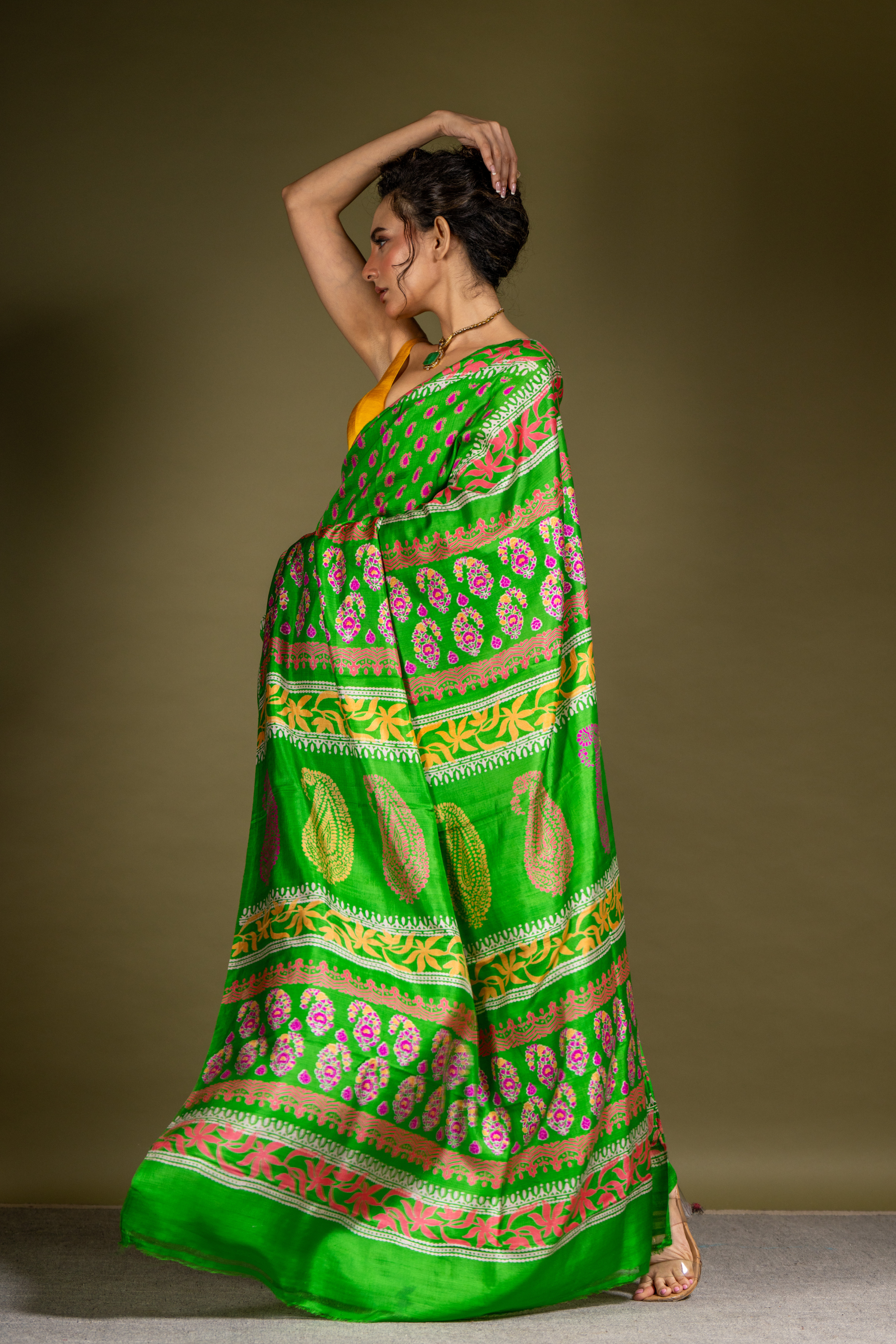 Mehfil-E-Panna Silk Saree: A Celebration of Vibrance and Heritage